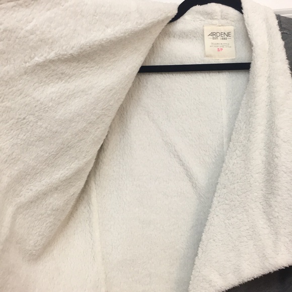 Gray & Cream Asymetrical Jacket - Picture 3 of 6